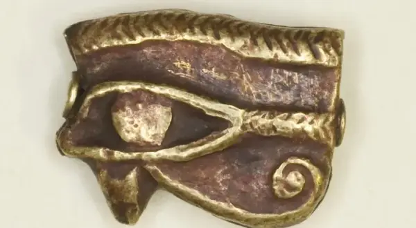 Oko Horusa - odkryj głębokie znaczenie symbolu w mitologii egipskiej