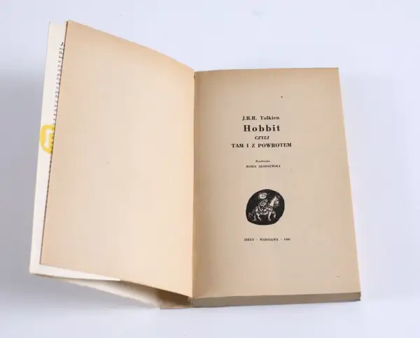 Kim jest autor książki Hobbit? Poznaj J.R.R. Tolkiena i jego dzieło